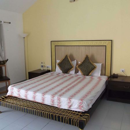 Village Retreat Chennai Dış mekan fotoğraf