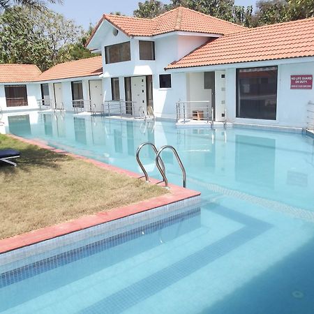 Village Retreat Chennai Dış mekan fotoğraf
